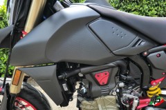 CNC Racing Alu-Cover Motorabdeckung fr Ducati Hypermotard 698 Mono