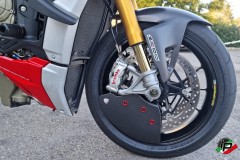 CNC Racing Carbon Bremsbelftung EVO fr alle Ducati Panigale & Streetfighter V4 & V2
