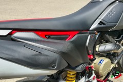 CNC Racing Carbon Heckrahmen Abdeckung Set fr Ducati Hypermotard 698 Mono